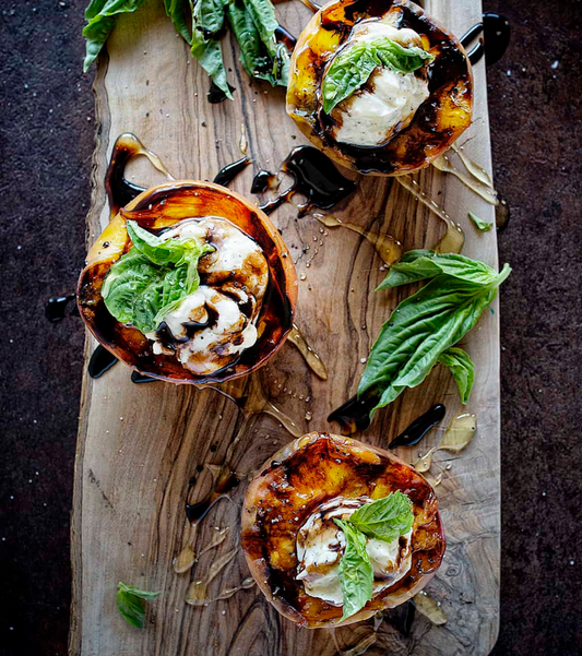 Grilled Peaches with Mascarpone and Balsamic Drizzle